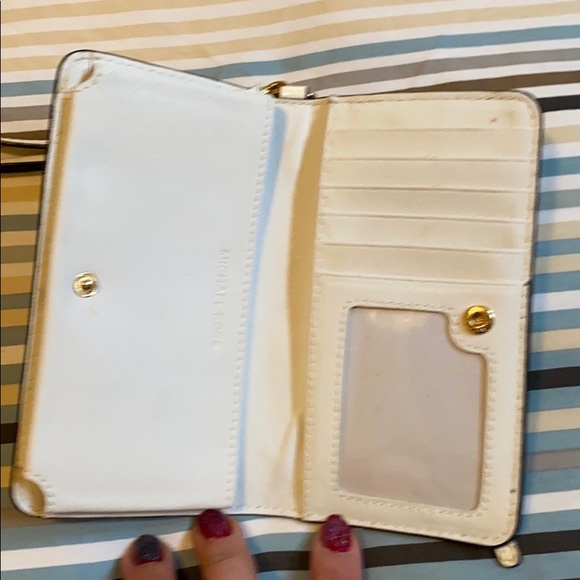 Wallet - Picture 2 of 4